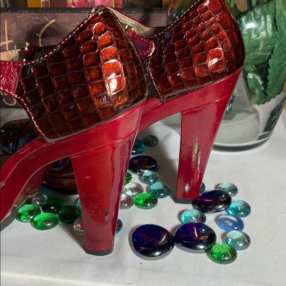 Michael Kors Heels - Picture 7 of 8